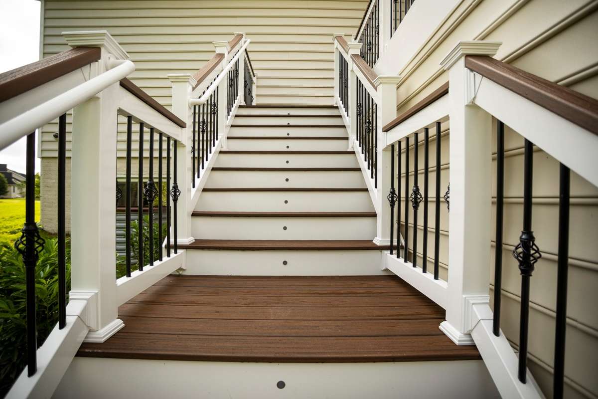 deck stairs with lighting 