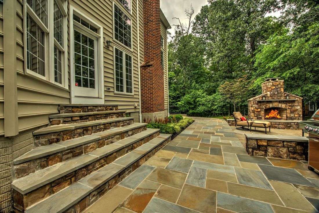 hardscape steps to patio