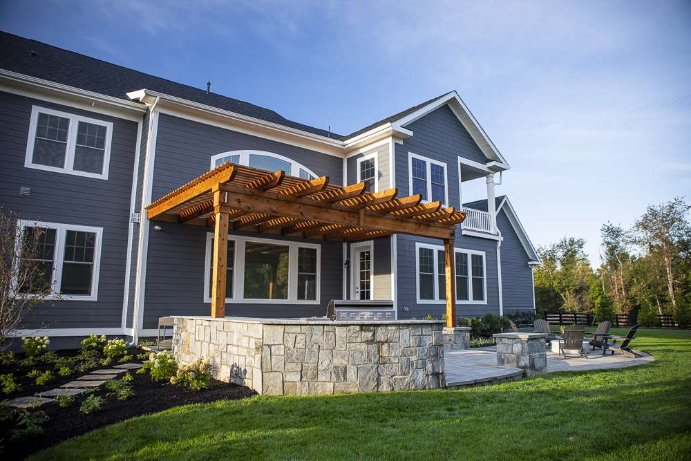 Large backyard patio and pergola in Loudoun County, VA