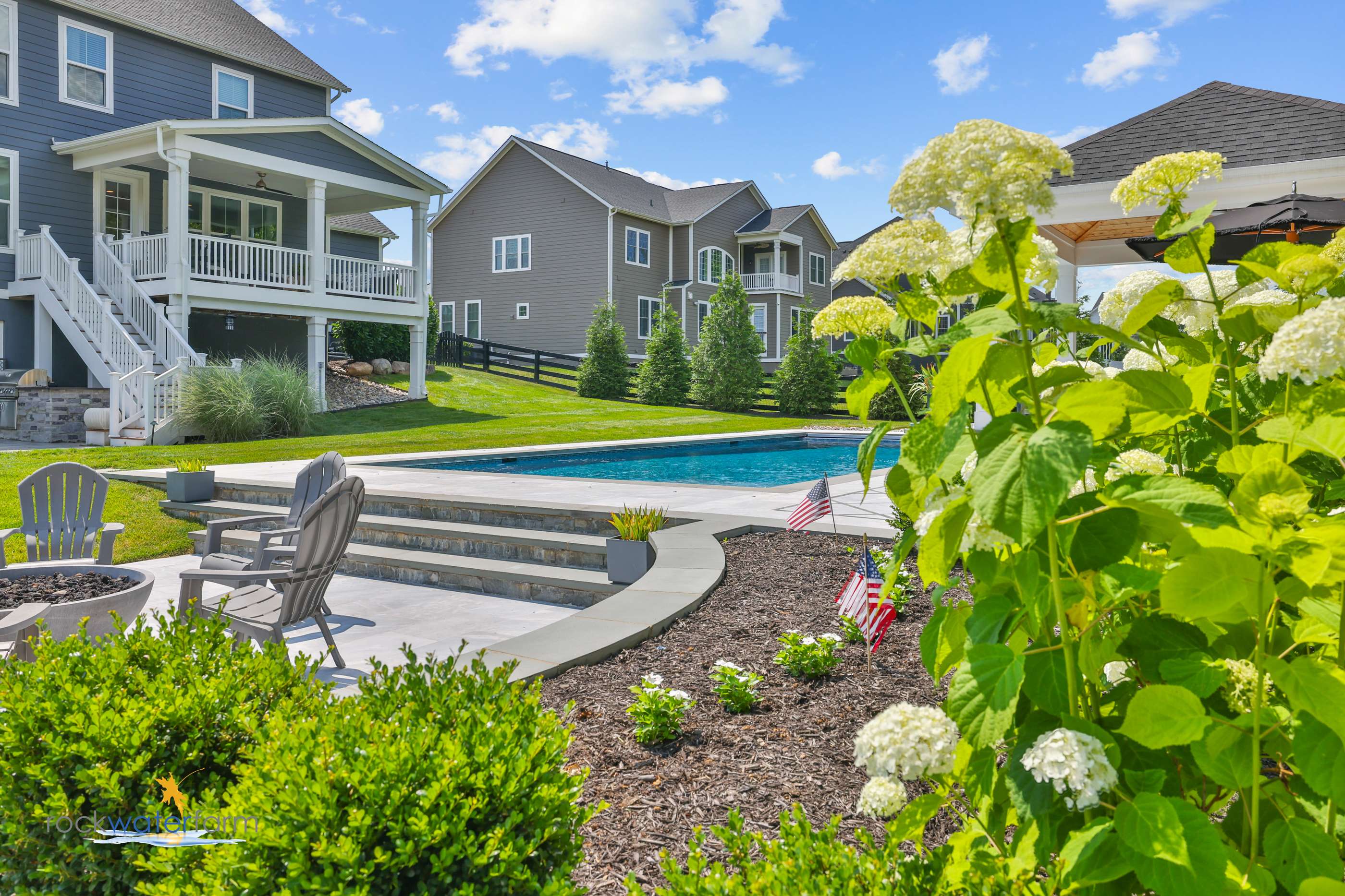 How to Design a Luxury Pool That Blends Seamlessly with Your Landscape