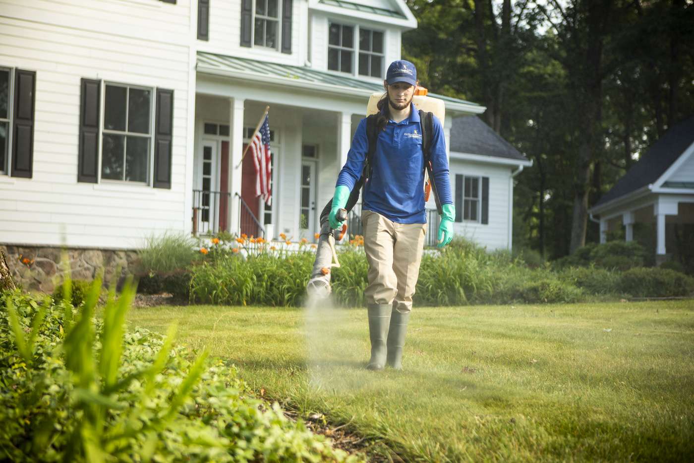 mosquito-control-technician-9