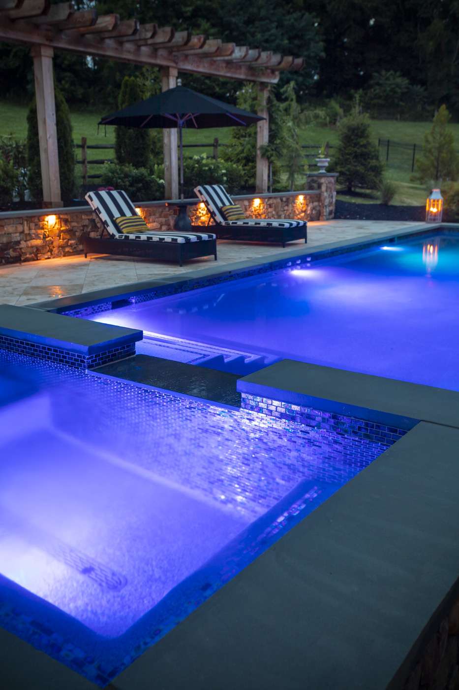 landscape lighting by a pool