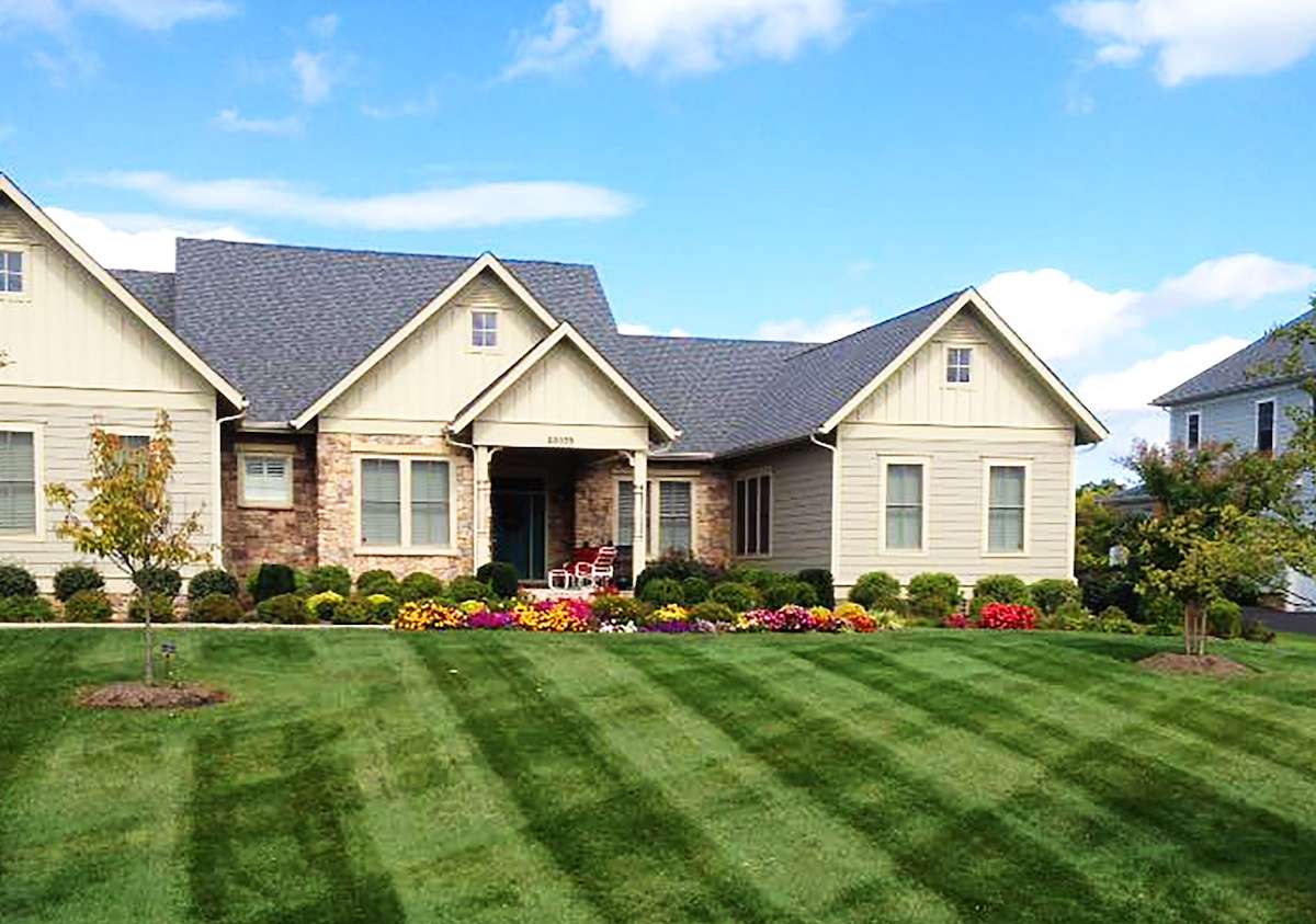 The 5 Best Lawn Care Services in Ashburn, Aldie, and Leesburg, VA