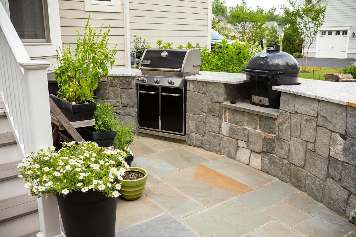 outdoor kitchen grill smoker patio