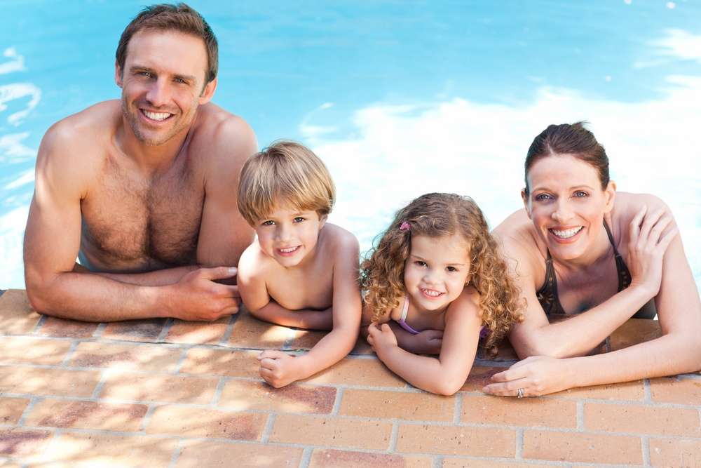 Gunite vs. Fiberglass Pools: Which is Best for My Home in Ashburn, Aldie, or Leesburg, VA?