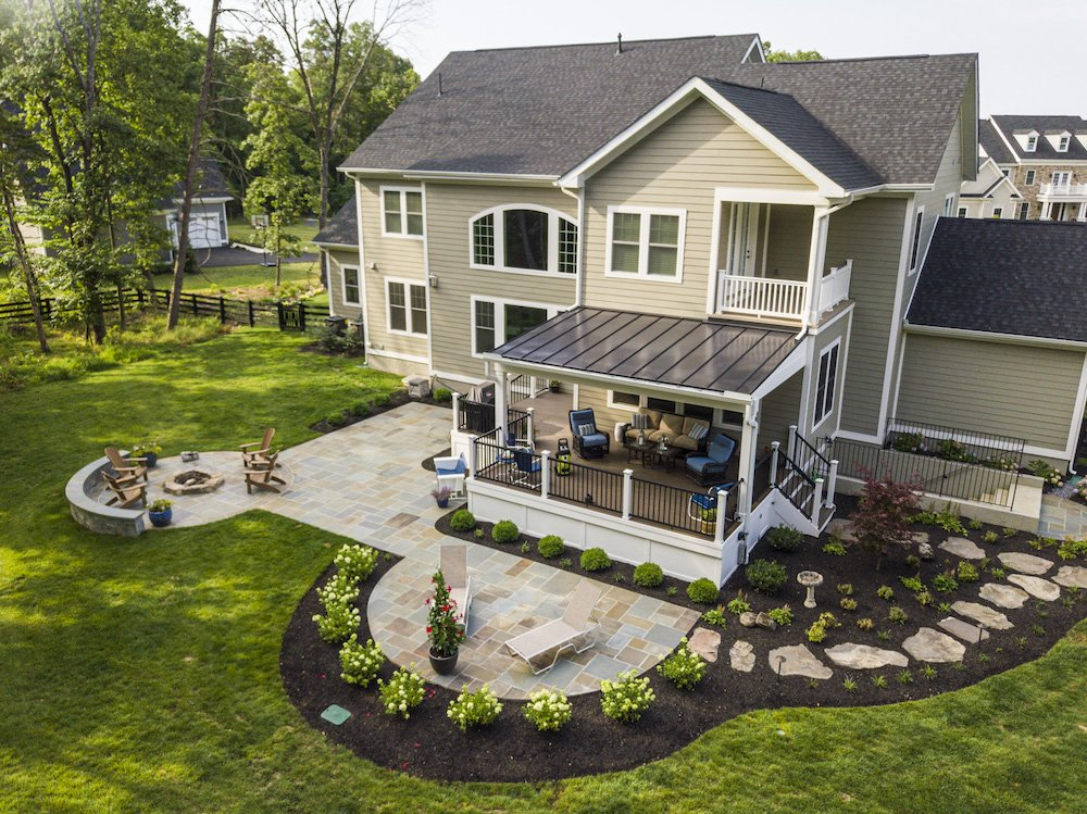 deck with roof