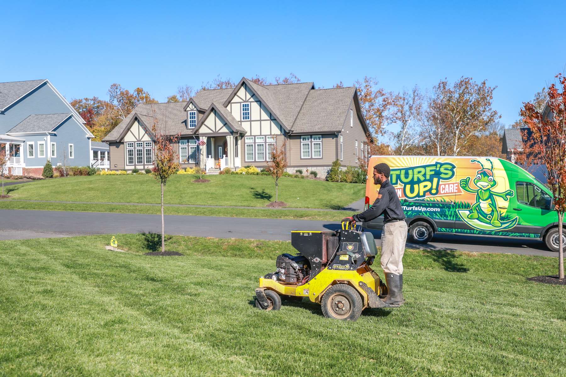 lawn care technician aeration 2